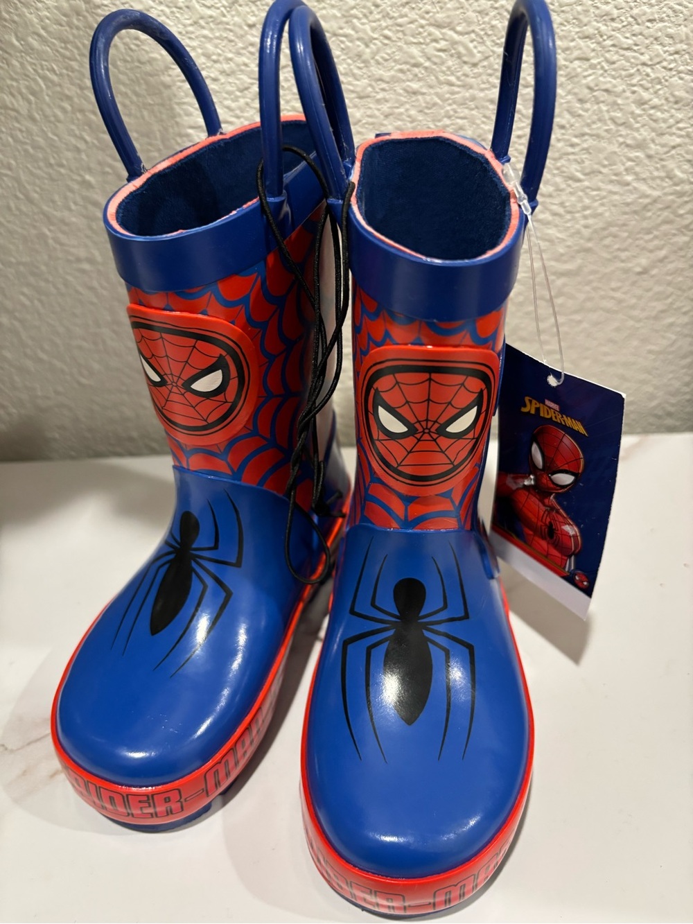 Marvel Kids Boot Liner in Navy with Coral Trim